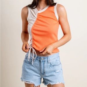 Daydreamer Ruched Colorblock Tank Top in Peach Echo Size L